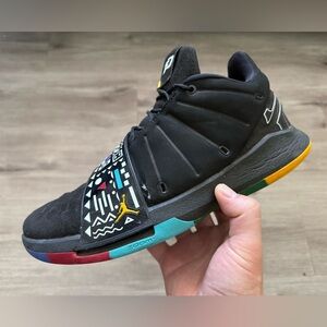 SOLD - Jordan CP3 XI men basketball shoes size 9.5